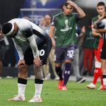 corintians-perde-para-huracan.jpg